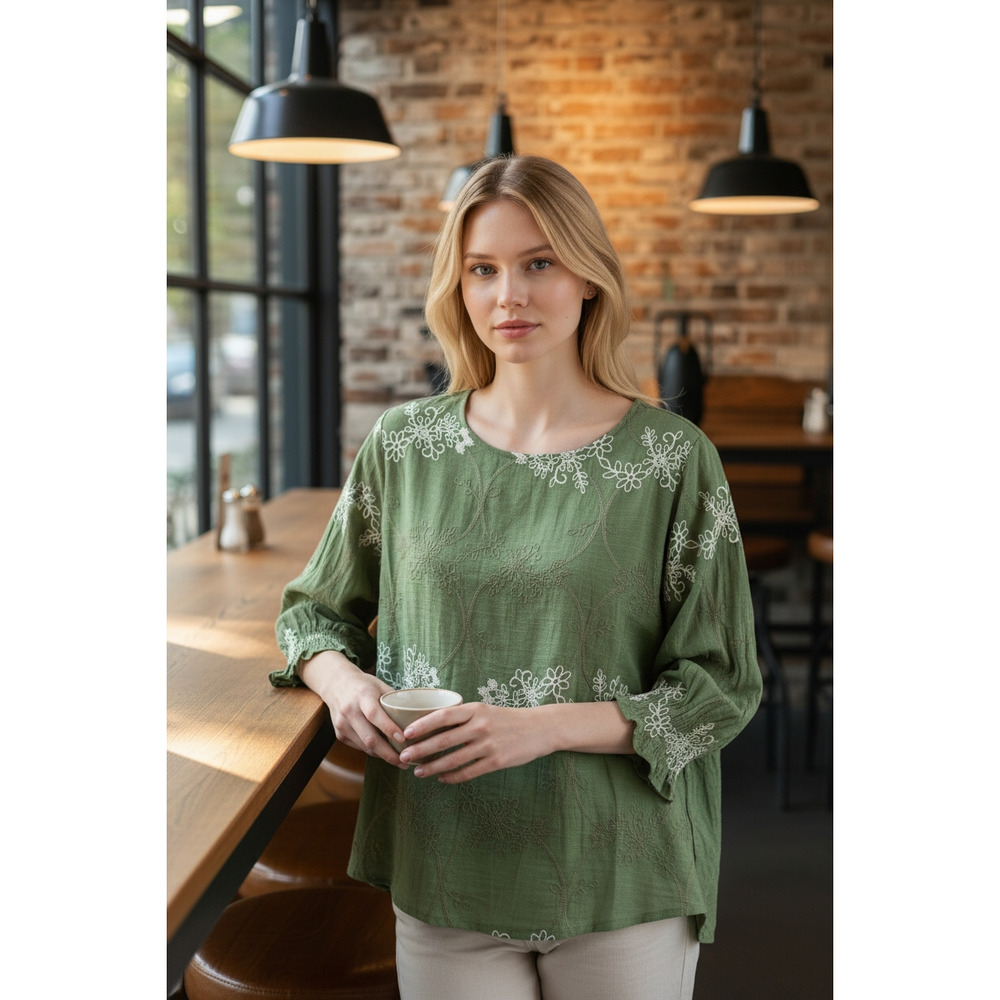 4636)Anneliese Peasant Green Floral Embroidery 3/4 Sleeve Pullover Blouse Large